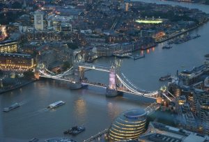 london tower bridge background